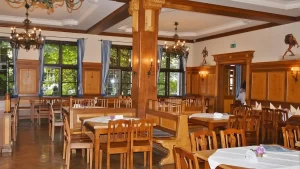 Surviving a _Review Bomb__ A Rapid Response Strategy Surviving a _Review Bomb__ A Rapid Response Strategy